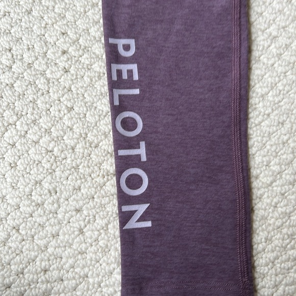 EUC Peloton x Beyond Yoga leggings size Small - Picture 3 of 7